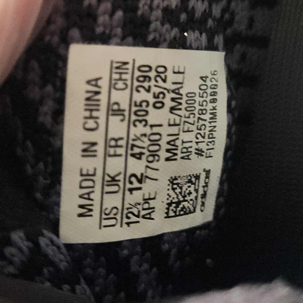 ADIDAS YEEZI BOOTS 350 CARBON Men's 12 1/2. - Picture 13 of 15